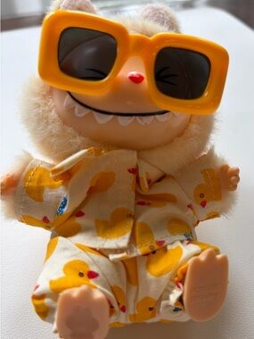 O55, 3 piece Yellow Duck Pajama Labubu Plush with Sunglasses(No Doll,No Crown)